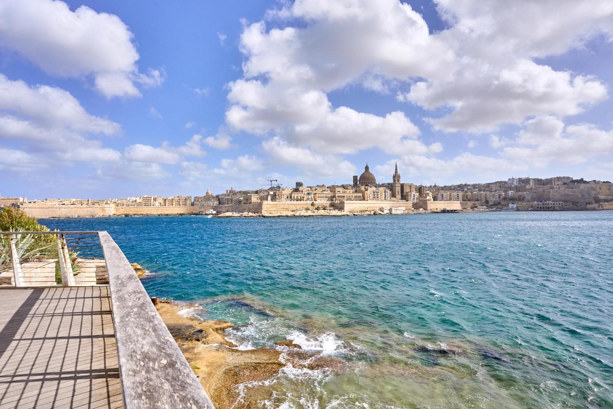 Stylish Apartment In Tigne Point Sliema Exteriér fotografie