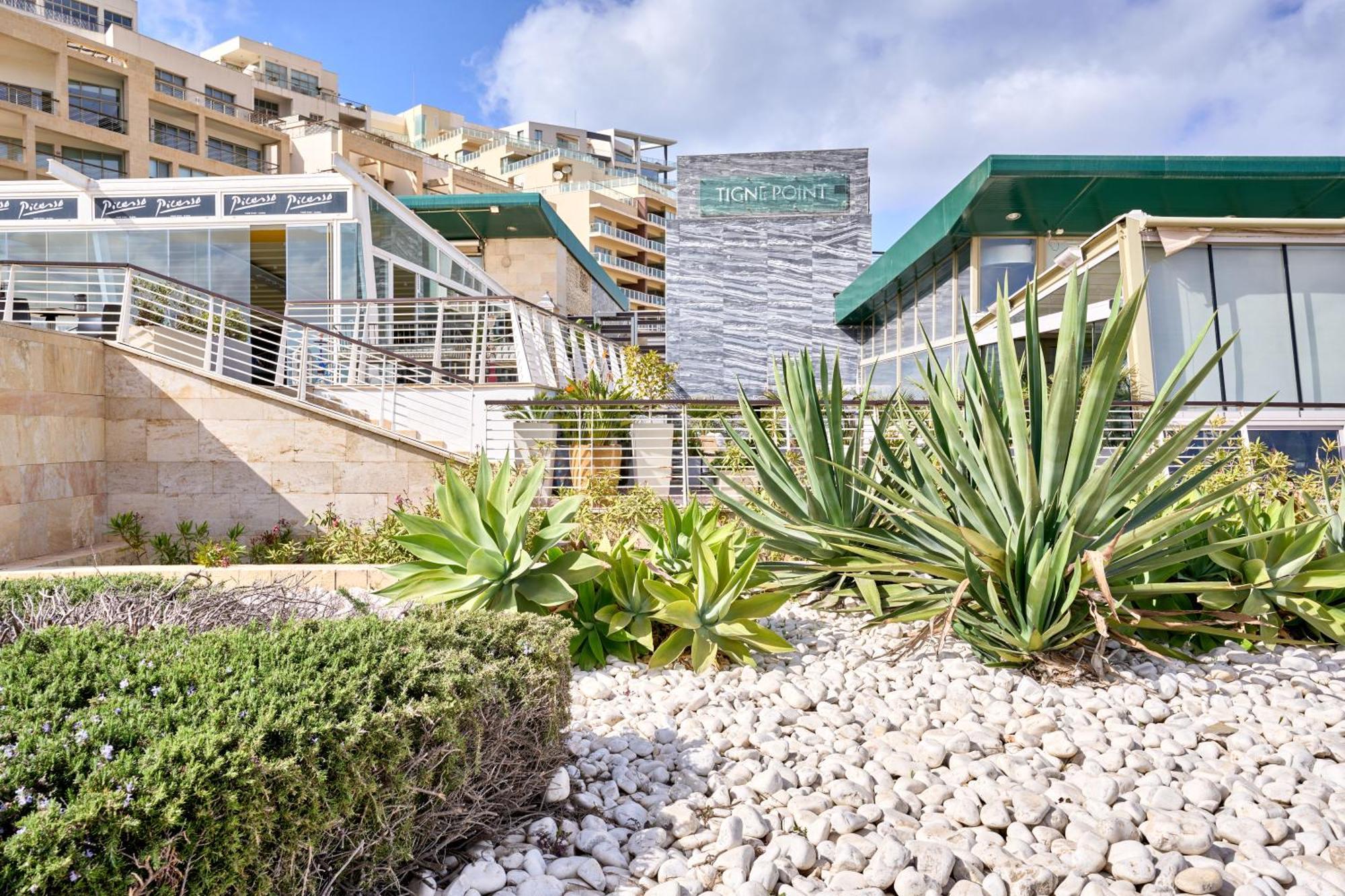 Stylish Apartment In Tigne Point Sliema Exteriér fotografie